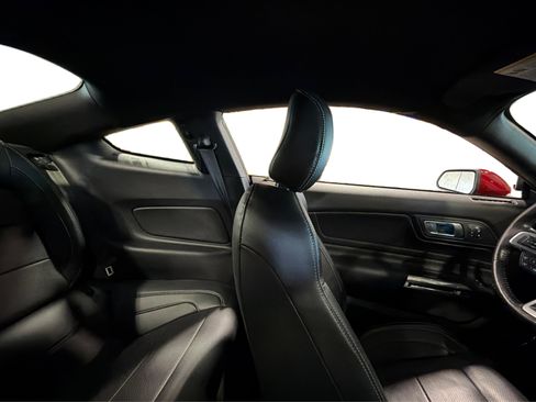 Used 2022 Ford Mustang GT Premium w/ GT Performance Package RWD image 41
