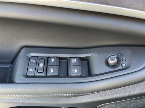 New 2025 Jeep Grand Cherokee Limited w/ Luxury Tech Group II image 11