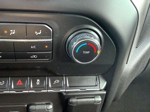 Used 2021 Chevrolet Silverado 1500 Custom w/ Rally Edition image 27