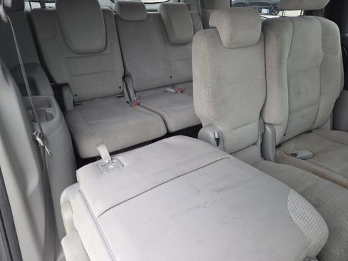 Used 2013 Honda Odyssey EX image 19