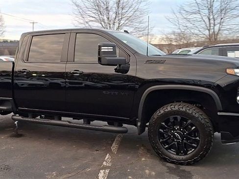 Certified 2025 Chevrolet Silverado 2500 LT w/ Trail Boss Package image 2