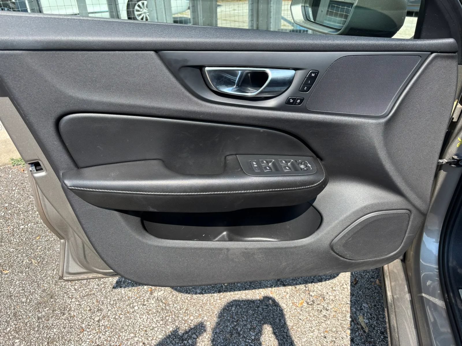 Used 2021 Volvo S60 T5 Momentum FWD image 20