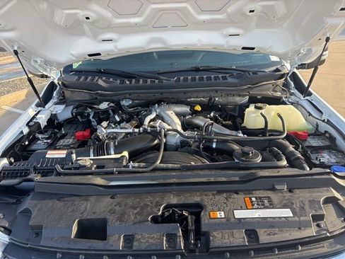 Used 2024 Ford F550 2WD Regular Cab Super Duty image 13