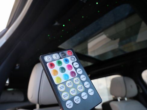 Used 2021 Rolls-Royce Cullinan image 30