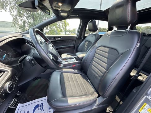 Used 2024 Ford Edge ST-Line AWD/4WD image 11