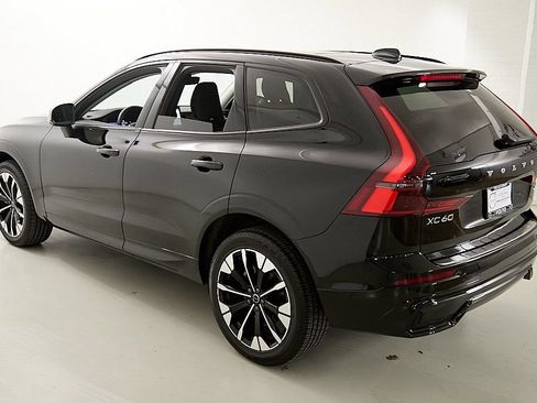 New 2026 Volvo XC60 B5 Plus w/ Protection Package Premier AWD/4WD image 7