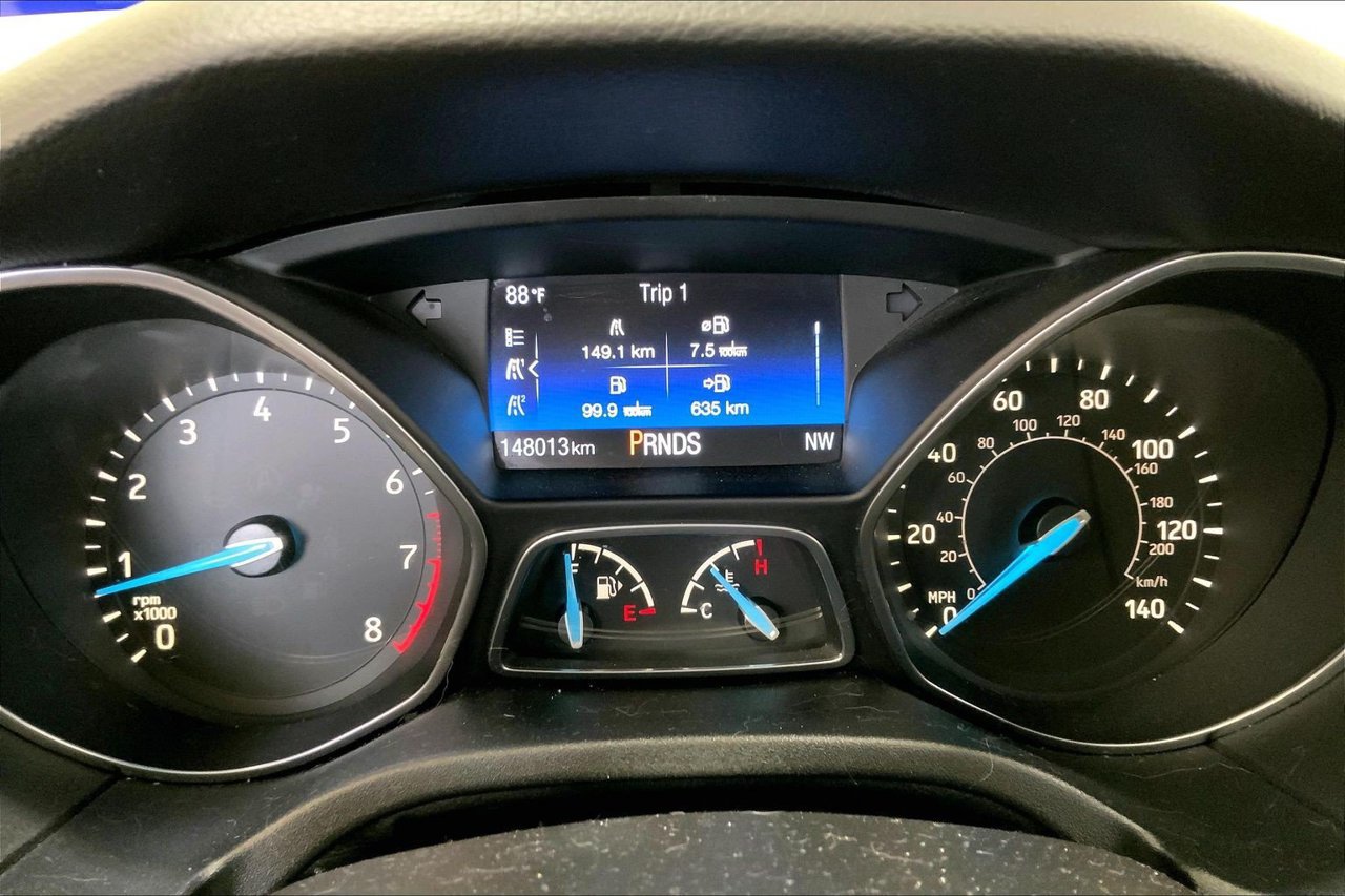 Used 2015 Ford Focus SE w/ Equipment Group 201A FWD image 18