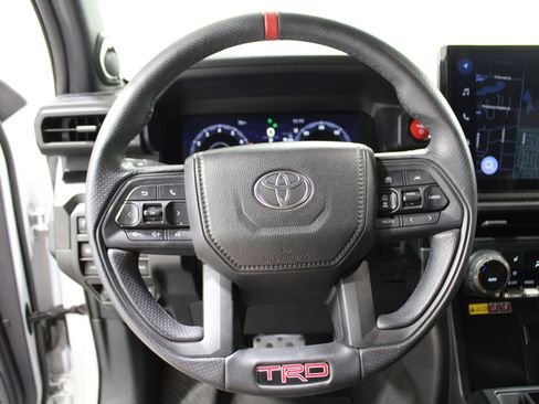 Used 2025 Toyota 4Runner TRD Pro AWD/4WD image 9
