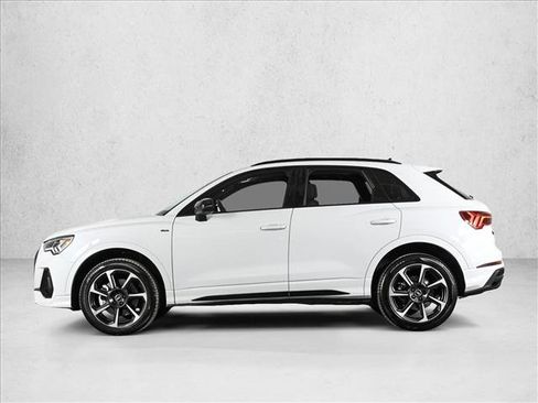 Certified 2025 Audi Q3 2.0T Premium Plus w/ Premium Plus Package image 9