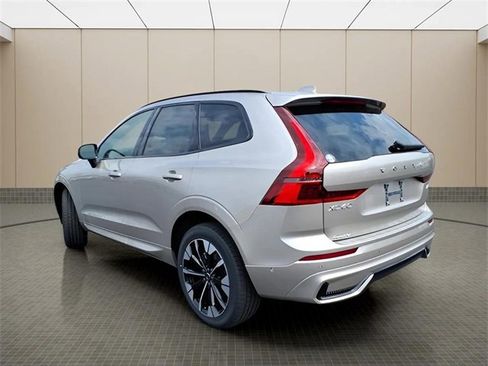 New 2026 Volvo XC60 B5 Plus w/ Protection Package Premier image 5