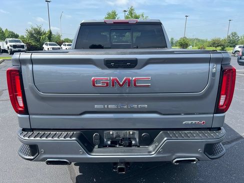 Used 2021 GMC Sierra 1500 AT4 w/ AT4 Value Package AWD/4WD image 4