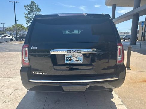 Used 2019 GMC Yukon Denali w/ Denali Ultimate Package AWD/4WD image 4