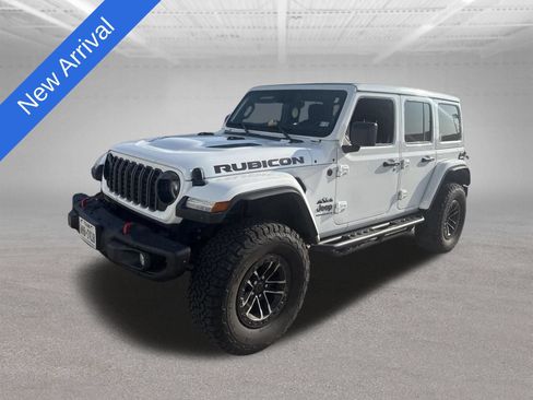 Used 2025 Jeep Wrangler Unlimited Rubicon AWD/4WD image 1