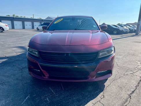 Used 2018 Dodge Charger GT AWD/4WD image 2