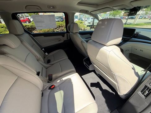 New 2026 Honda Odyssey EX-L image 38