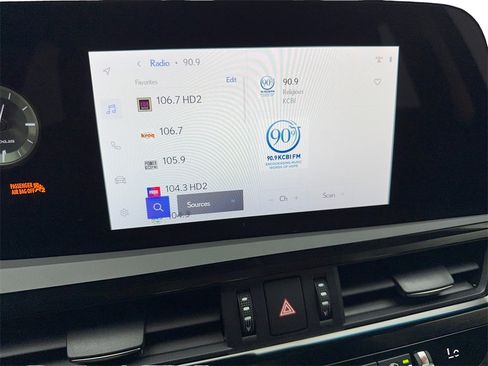 Used 2024 Lexus ES 350 image 62