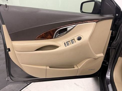 Used 2013 Buick LaCrosse Premium image 10
