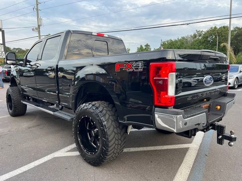 Used 2018 Ford F250 Lariat w/ Lariat Ultimate Package AWD/4WD image 7