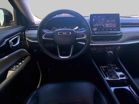 Used 2022 Jeep Compass Limited AWD/4WD image 6