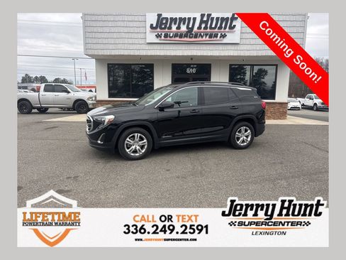 Used 2020 GMC Terrain SLE w/ Driver Convenience Package image 1
