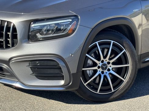 Certified 2025 Mercedes-Benz GLB 35 AMG 4MATIC image 4