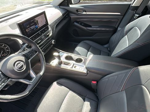 Certified 2023 Nissan Altima 2.5 SR w/ SR Premium Package image 22