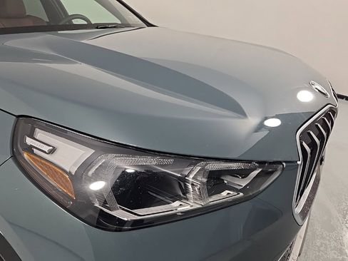 New 2026 BMW X1 xDrive28i w/ Technology Package image 11