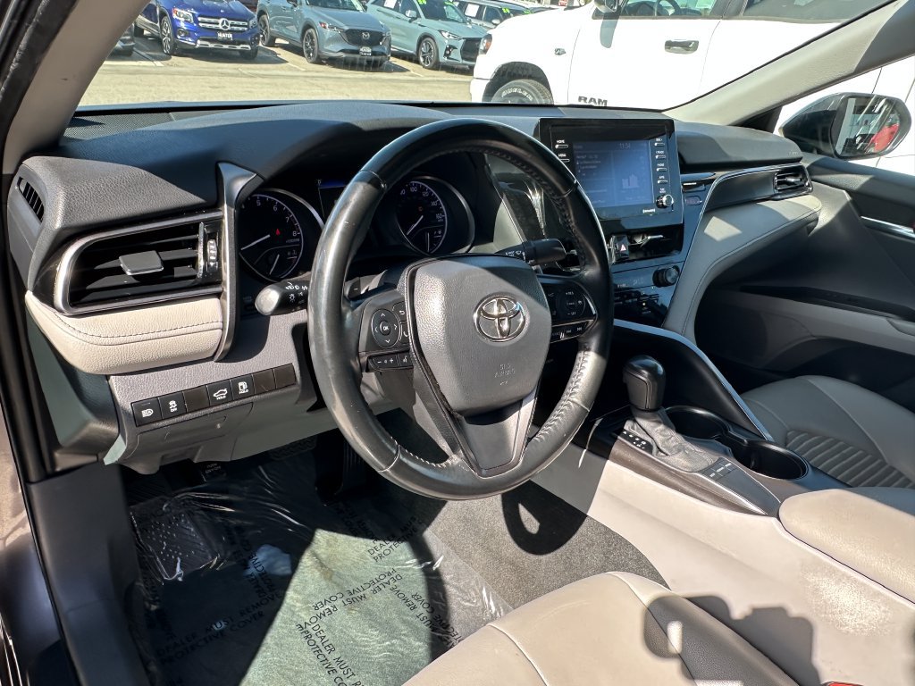 Used 2022 Toyota Camry SE FWD image 23