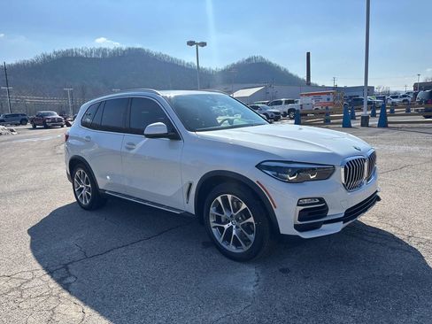 Used 2019 BMW X5 xDrive40i w/ Premium Package 2 image 7