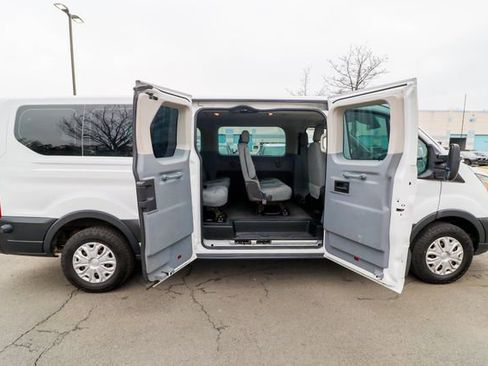 Used 2015 Ford Transit 350 XLT image 38
