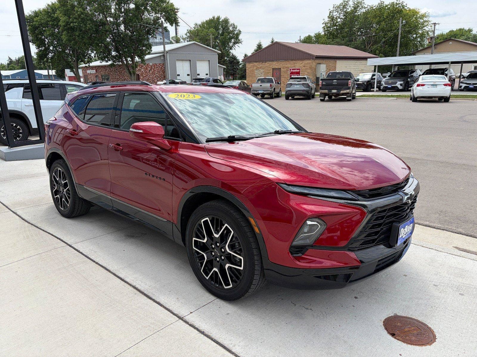 Used 2023 Chevrolet Blazer RS w/ Driver Confidence II Package AWD/4WD image 6