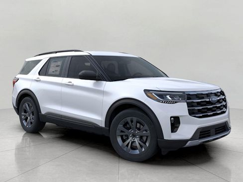 Used 2026 Ford Explorer Active w/ Active Comfort Package AWD/4WD image 8