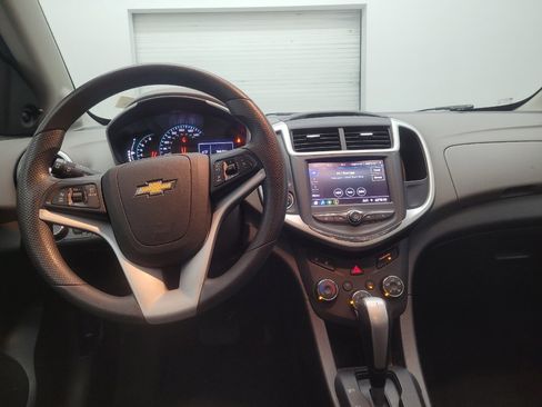 Used 2020 Chevrolet Sonic LT FWD image 22