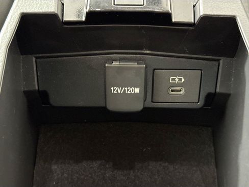 Certified 2025 Toyota Corolla Cross XLE AWD/4WD image 35