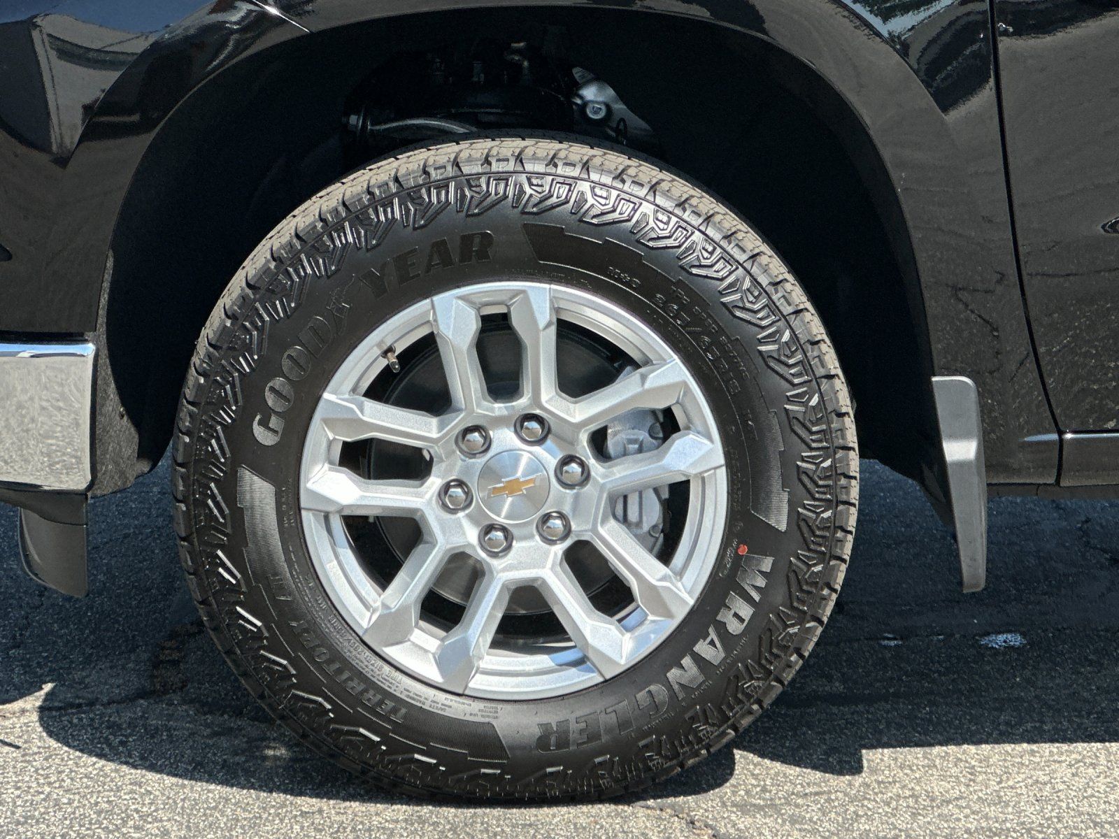 New 2026 Chevrolet Silverado 1500 LT AWD/4WD image 25