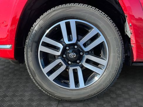 Used 2023 Toyota 4Runner Limited image 16