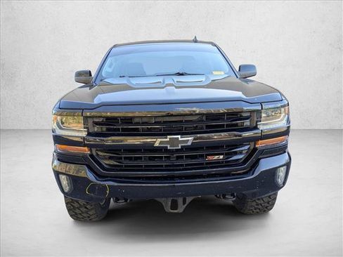 Used 2017 Chevrolet Silverado 1500 LT w/ All Star Edition image 5