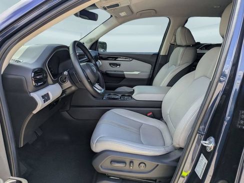 Used 2025 Honda Pilot EX-L image 21