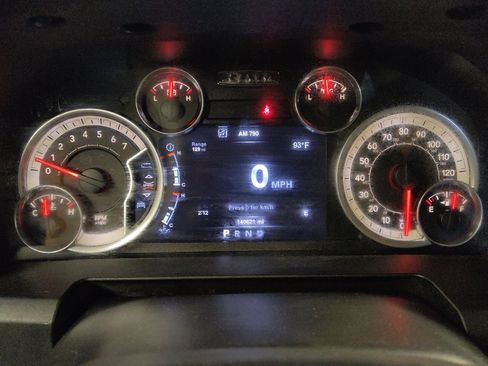 Used 2015 RAM 1500 Lone Star RWD image 23