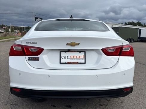 Used 2022 Chevrolet Malibu LS w/ Driver Confidence Package image 6