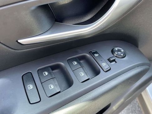 Used 2024 Hyundai Tucson SEL w/ Convenience Package FWD image 10