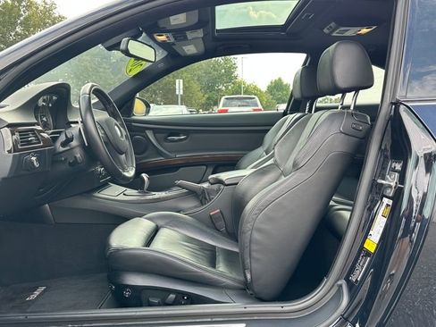 Used 2011 BMW M3 Base image 26