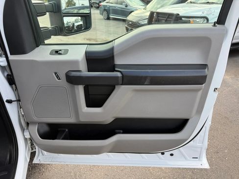 Used 2020 Ford F250 XL w/ Power Equipment Group RWD image 22