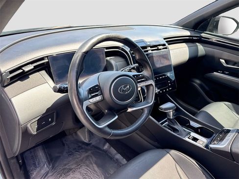 Used 2024 Hyundai Santa Cruz Limited image 9