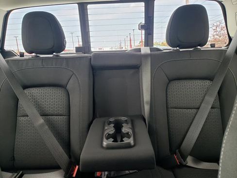 Used 2022 GMC Canyon Elevation w/ Trailering Package AWD/4WD image 15