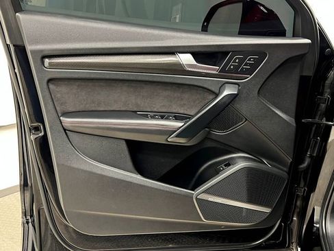 Used 2019 Audi SQ5 Premium Plus w/ Premium Plus Package image 15