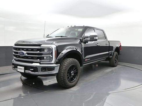 Certified 2024 Ford F350 King Ranch w/ Tremor Off-Road Package AWD/4WD image 34