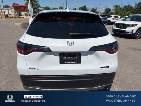 Used 2023 Honda HR-V Sport image 7