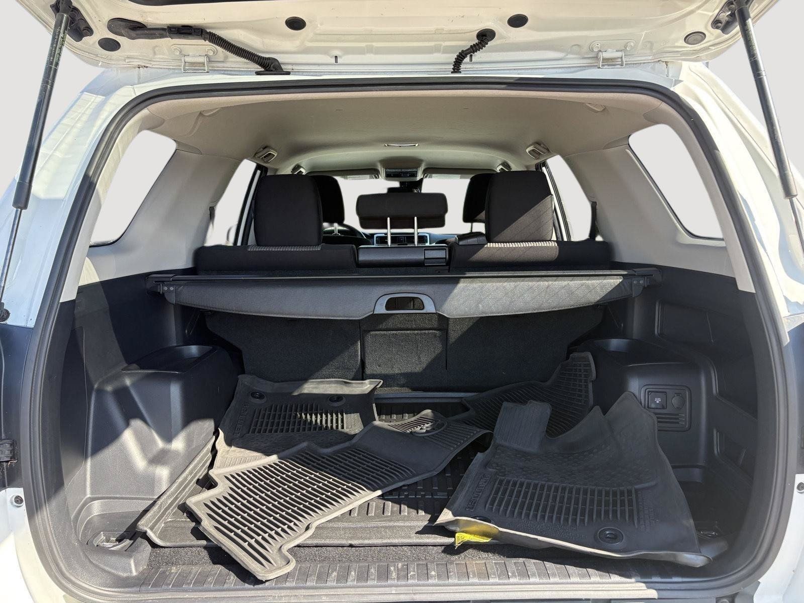 Used 2022 Toyota 4Runner SR5 RWD image 21