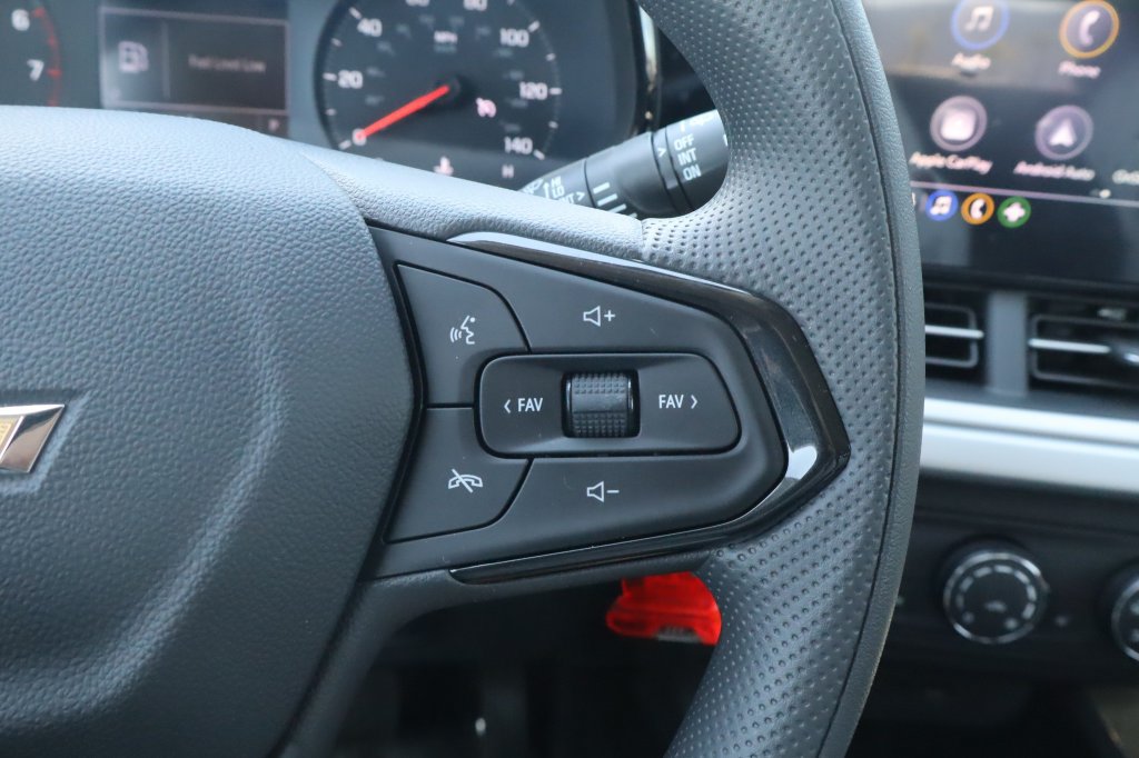 New 2026 Chevrolet Trax LS w/ LS Convenience Package FWD image 23